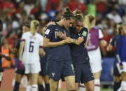 开云体育入口-韩国羽毛球队爆冷法国羽毛球队，谌龙制霸全场的简单介绍