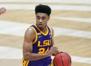 开云体育APP下载-一位新秀在比赛中大放异彩，迅速成为焦点的简单介绍