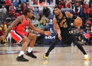 开云官网-快船大胜骑士取得八连胜