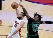 开云体育官网-开拓者中锋受到批评，状态需好转的简单介绍