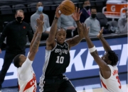 开云体育在线-关于猛龙客场击败马刺，四连胜稳固战绩的信息