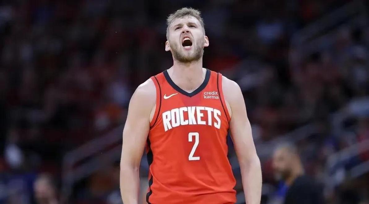 开拓者中锋受到批评，状态需好转的简单介绍