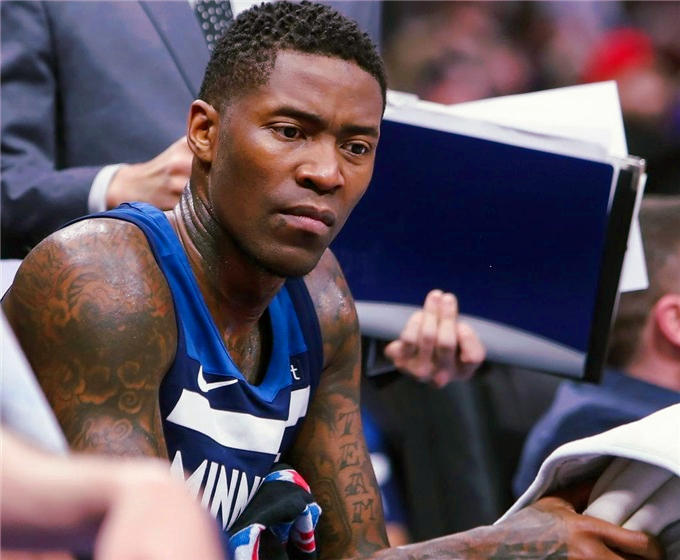 关于NBA老将兑现承诺慷慨捐赠，感动众人传递爱心正能量的信息