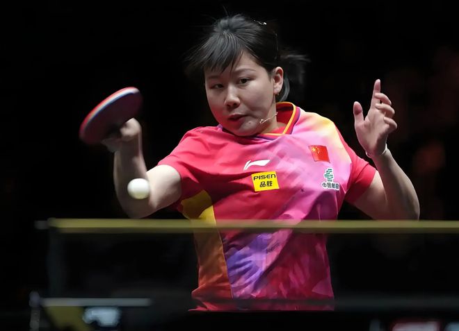 广岛三箭惊险战胜对手,锁定淘汰赛名额! 广岛三箭惊险战胜对手,锁定淘汰赛名额!