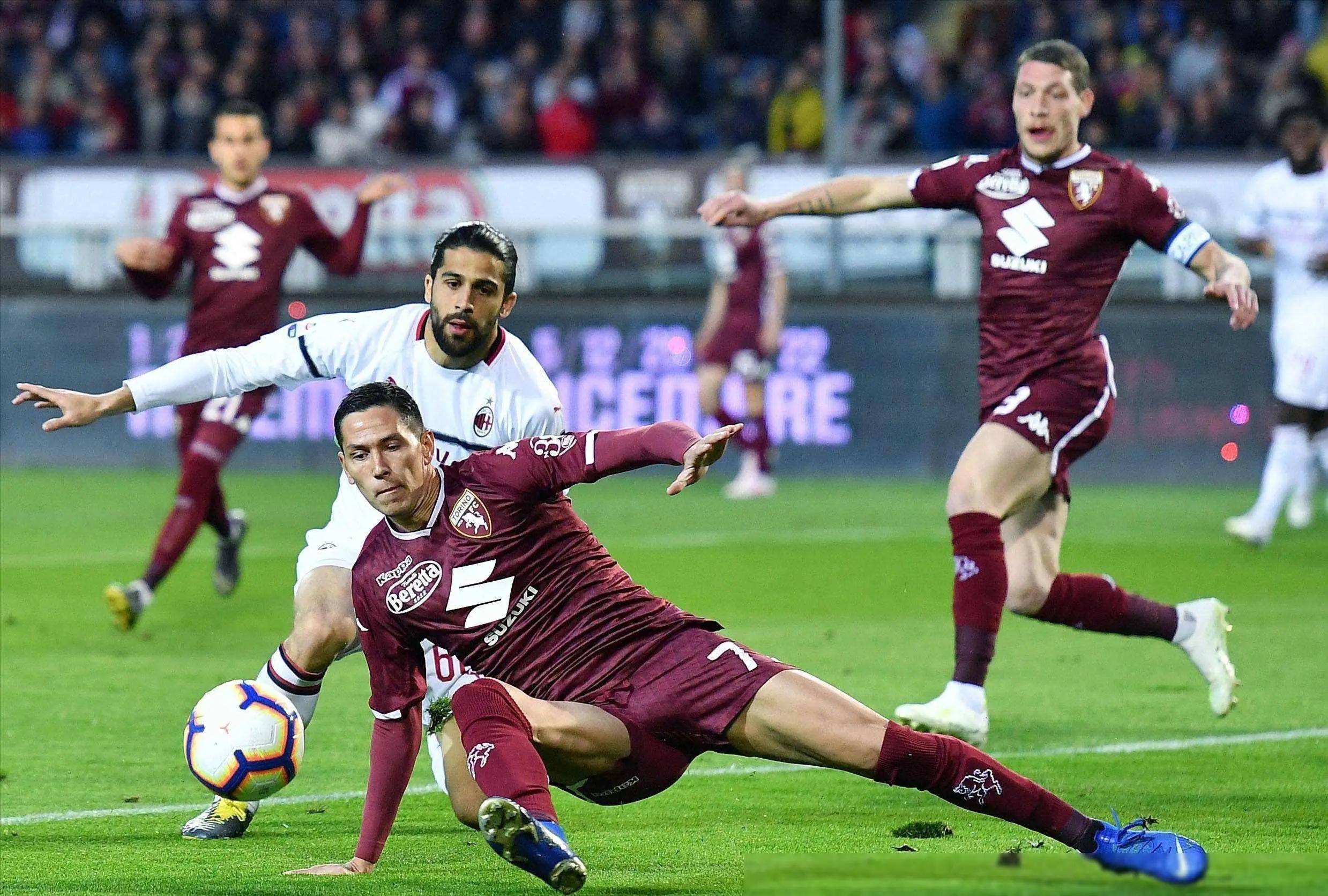 关于心有灵犀配合精准,球队轻松击败对手的信息 关于心有灵犀配合精准,球队轻松击败对手的信息