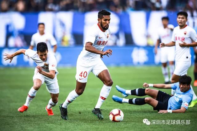 包含大连一方客场大胜深圳佳兆业，士气大振的词条