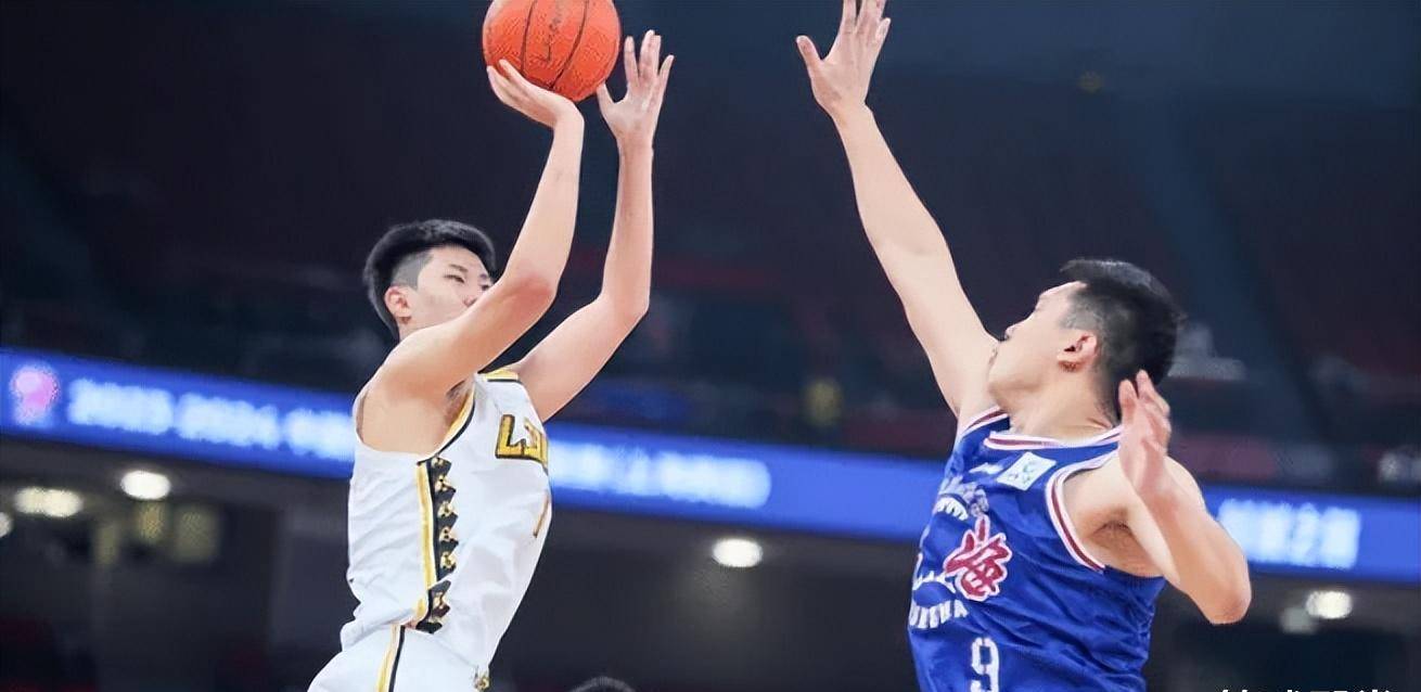 包含福建队险胜江苏,防线表现令人称赞的词条 包含福建队险胜江苏,防线表现令人称赞的词条