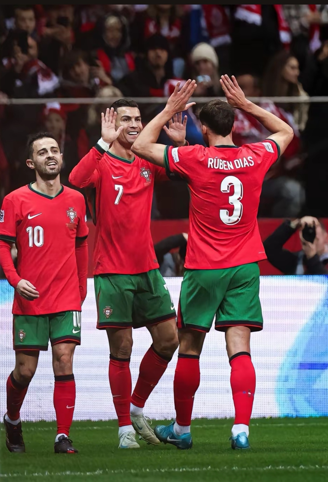 波兰胜葡萄牙，提前锁定欧预赛出线资格的简单介绍