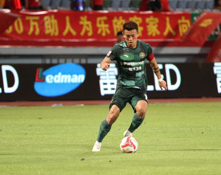 东北虎客场击败绿城,取得连胜 东北虎客场击败绿城,取得连胜