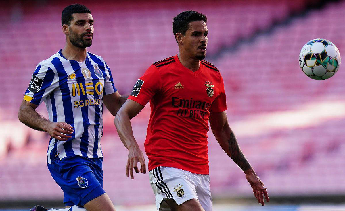 摩纳哥新援出色表现，助球队逆转获胜