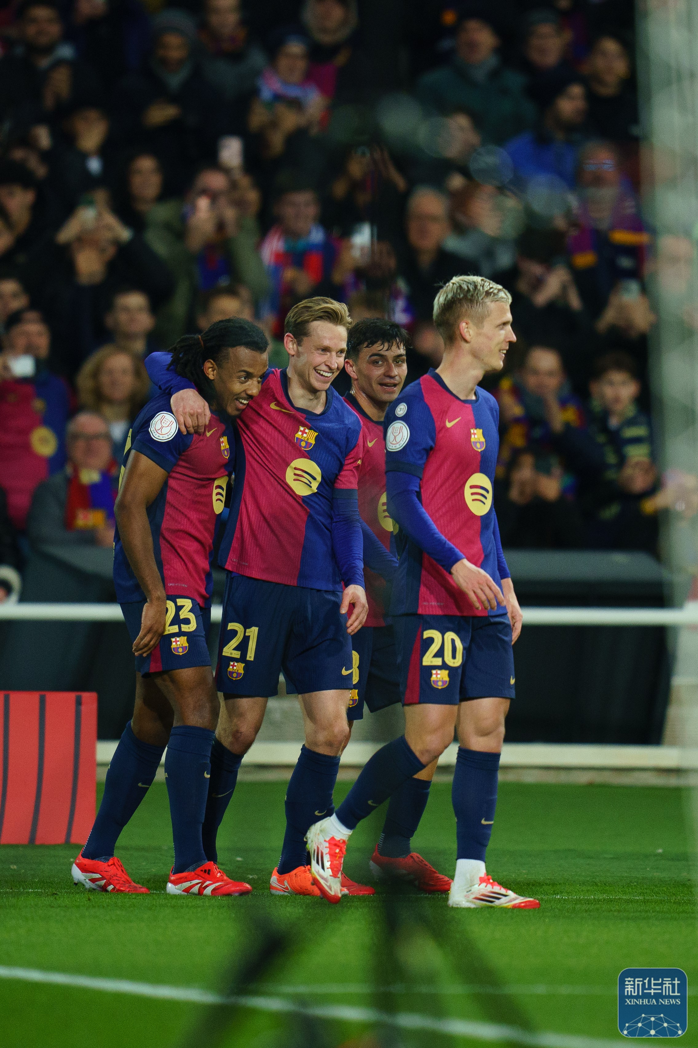 巴塞罗那主场胜利,继续领先积分榜的简单介绍 巴塞罗那主场胜利,继续领先积分榜的简单介绍