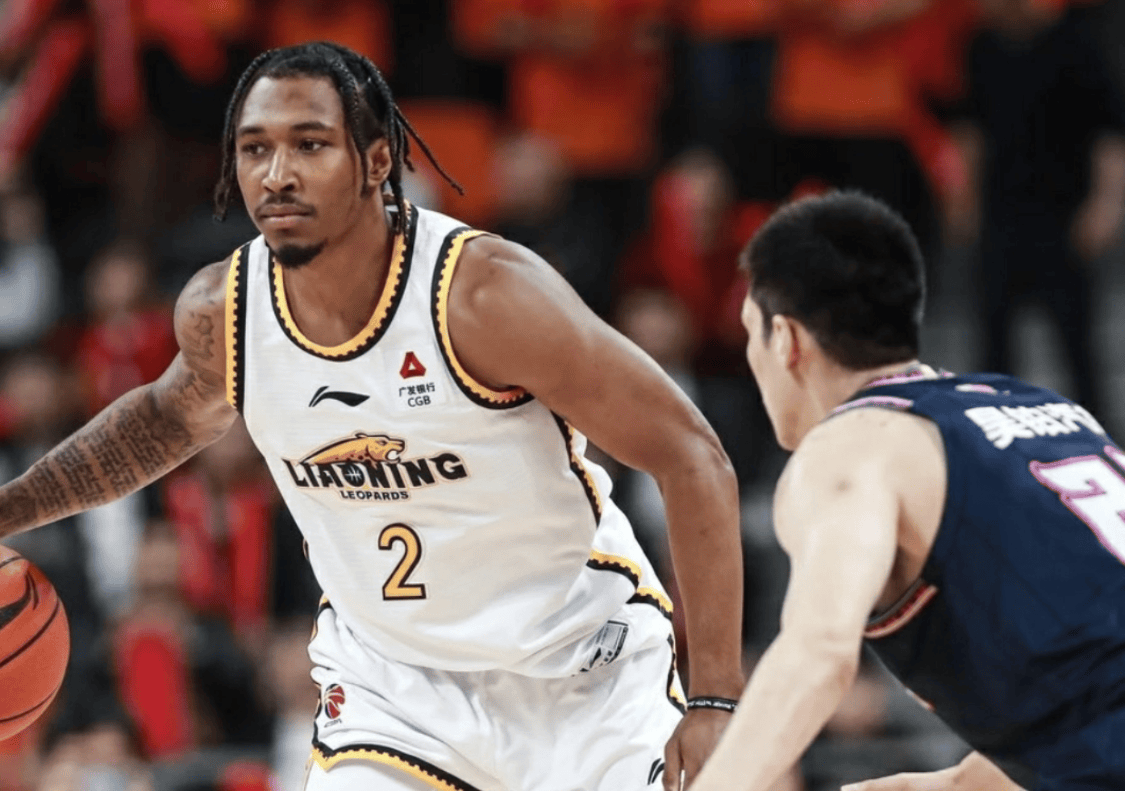 包含非洲篮球赛事精彩纷呈，球迷看得如痴如醉的词条