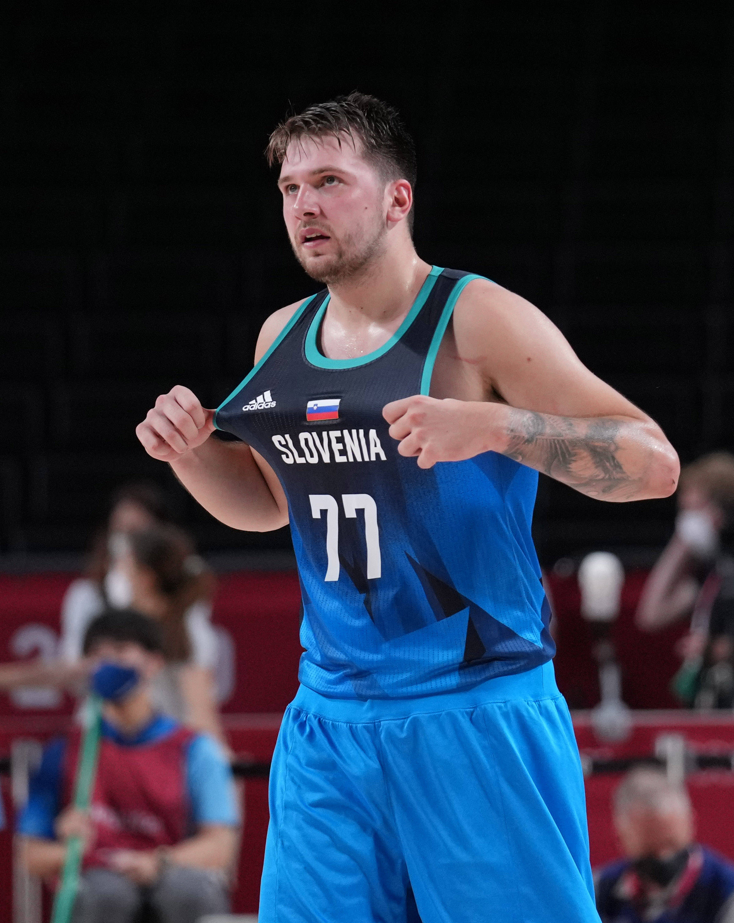 包含挪威战胜斯洛文尼亚,成功晋级决赛的词条 包含挪威战胜斯洛文尼亚,成功晋级决赛的词条