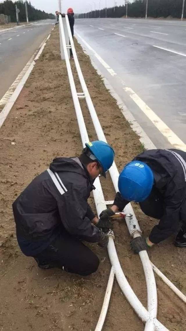逆风风雨中团结,新疆队奋斗全力拼尽胜利的简单介绍 逆风风雨中团结,新疆队奋斗全力拼尽胜利的简单介绍