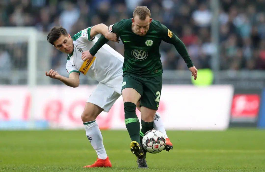 沃尔夫斯堡客场取胜，德甲迎来转机