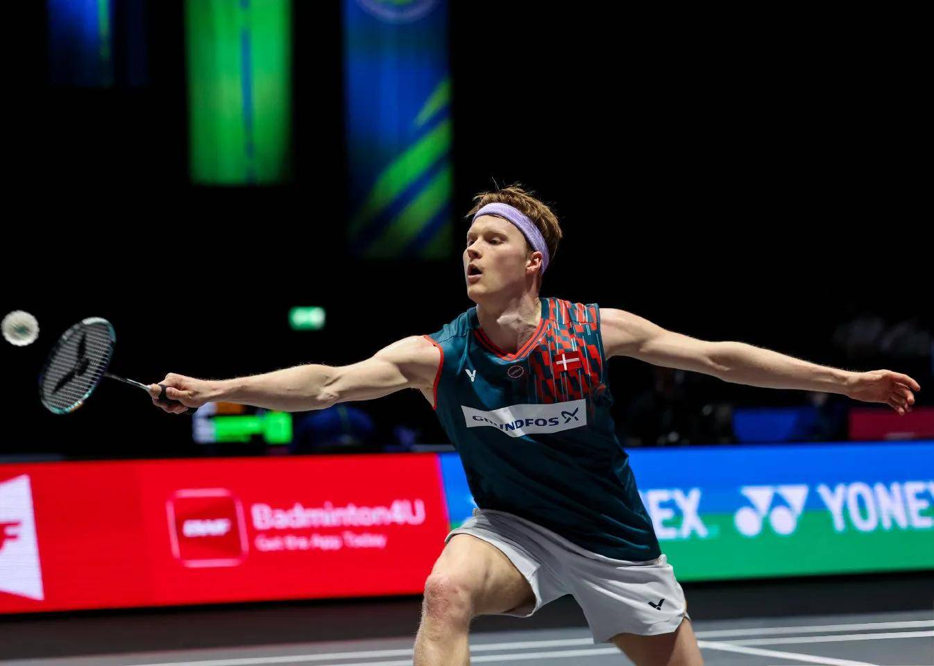 瑞士队挽救局面,晋级淘汰赛 瑞士队挽救局面,晋级淘汰赛