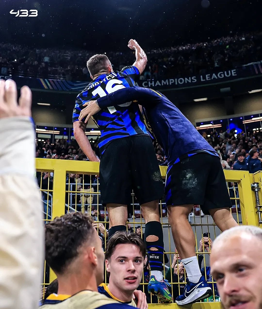 巴萨迎来一场戏剧性的羽毛球对决 巴萨迎来一场戏剧性的羽毛球对决