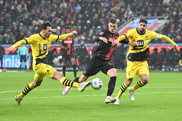 勒沃库森客场战胜门兴，实现反弹连胜的简单介绍