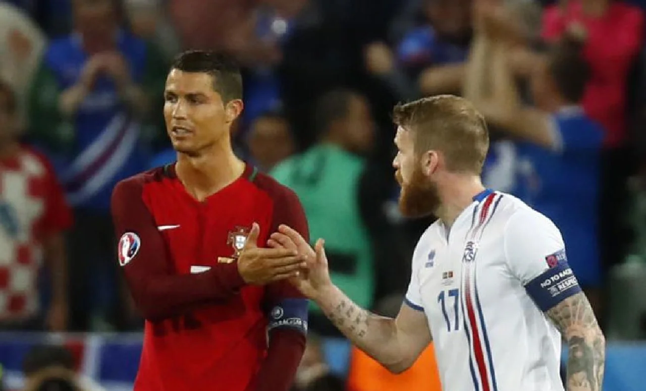 冰岛队在欧洲杯预选赛中惨遭绝杀