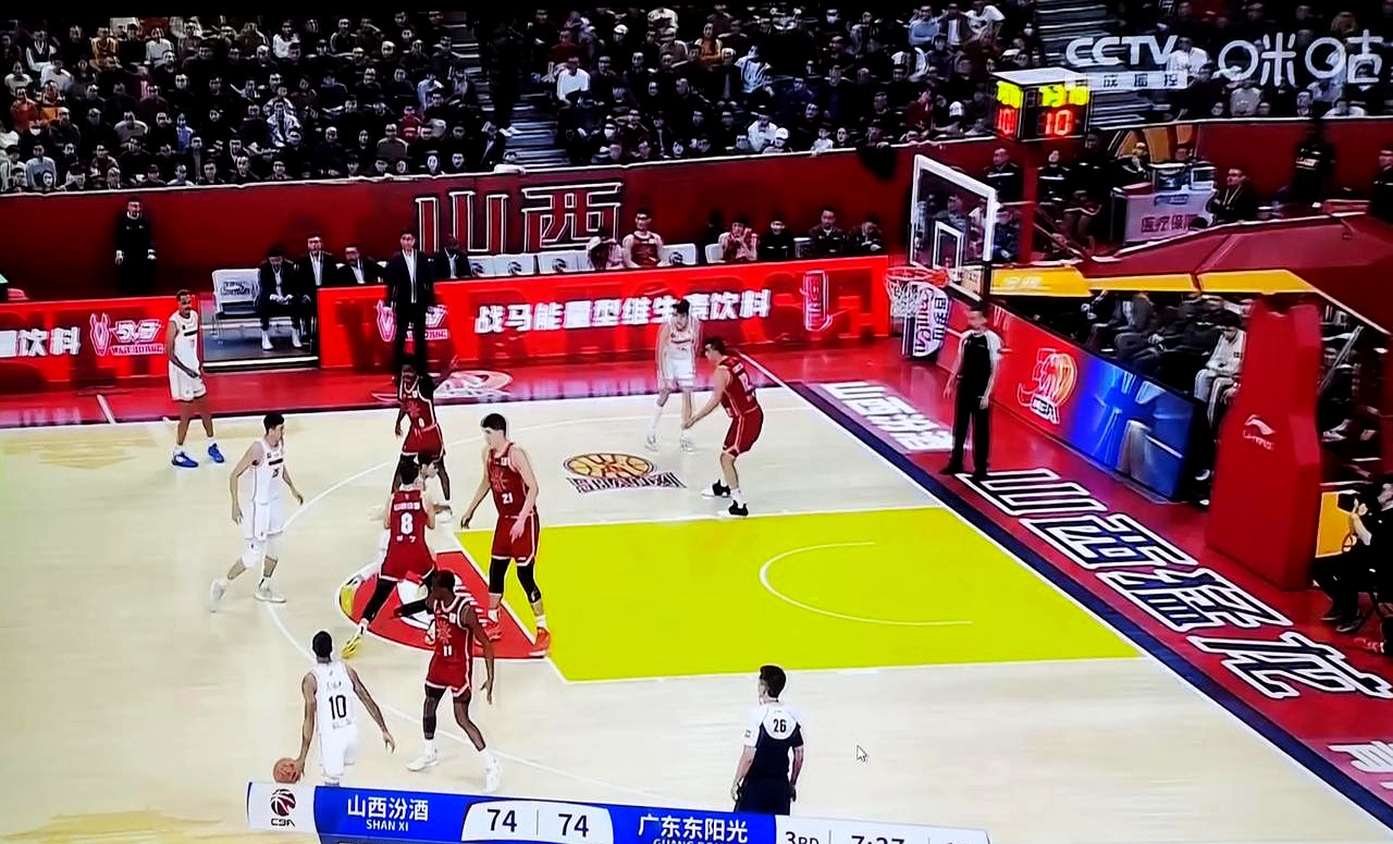 山西男篮不敌广州队，寻求突破