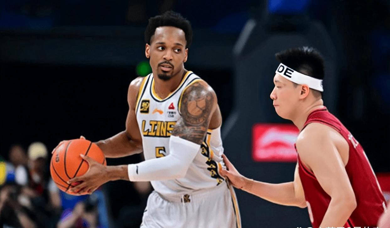 里昂球队备战关键战役：士气高昂期待胜利的简单介绍