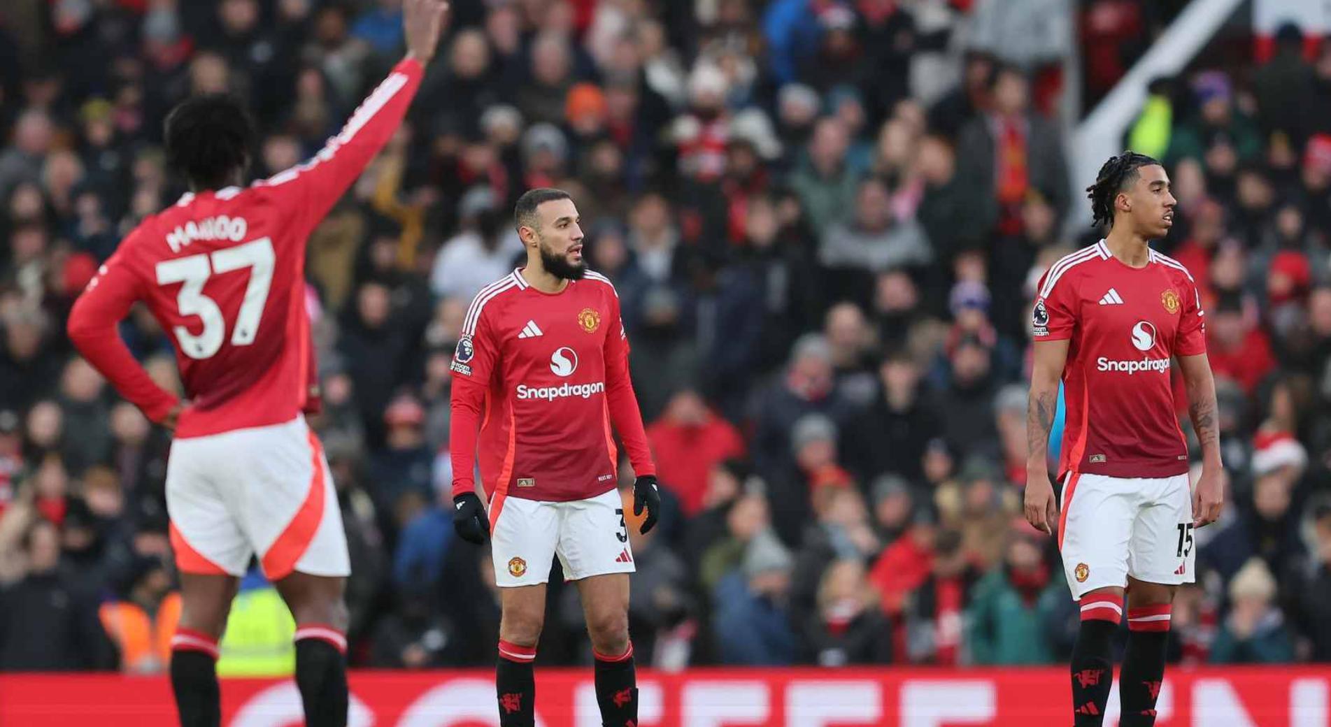 利物浦队险胜那不勒斯俱乐部 利物浦队险胜那不勒斯俱乐部