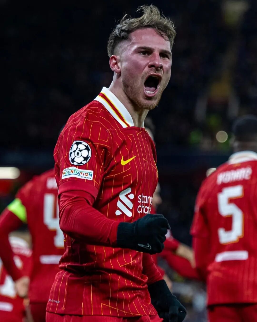 包含利物浦前锋连续进球，绝对主力崛起的词条