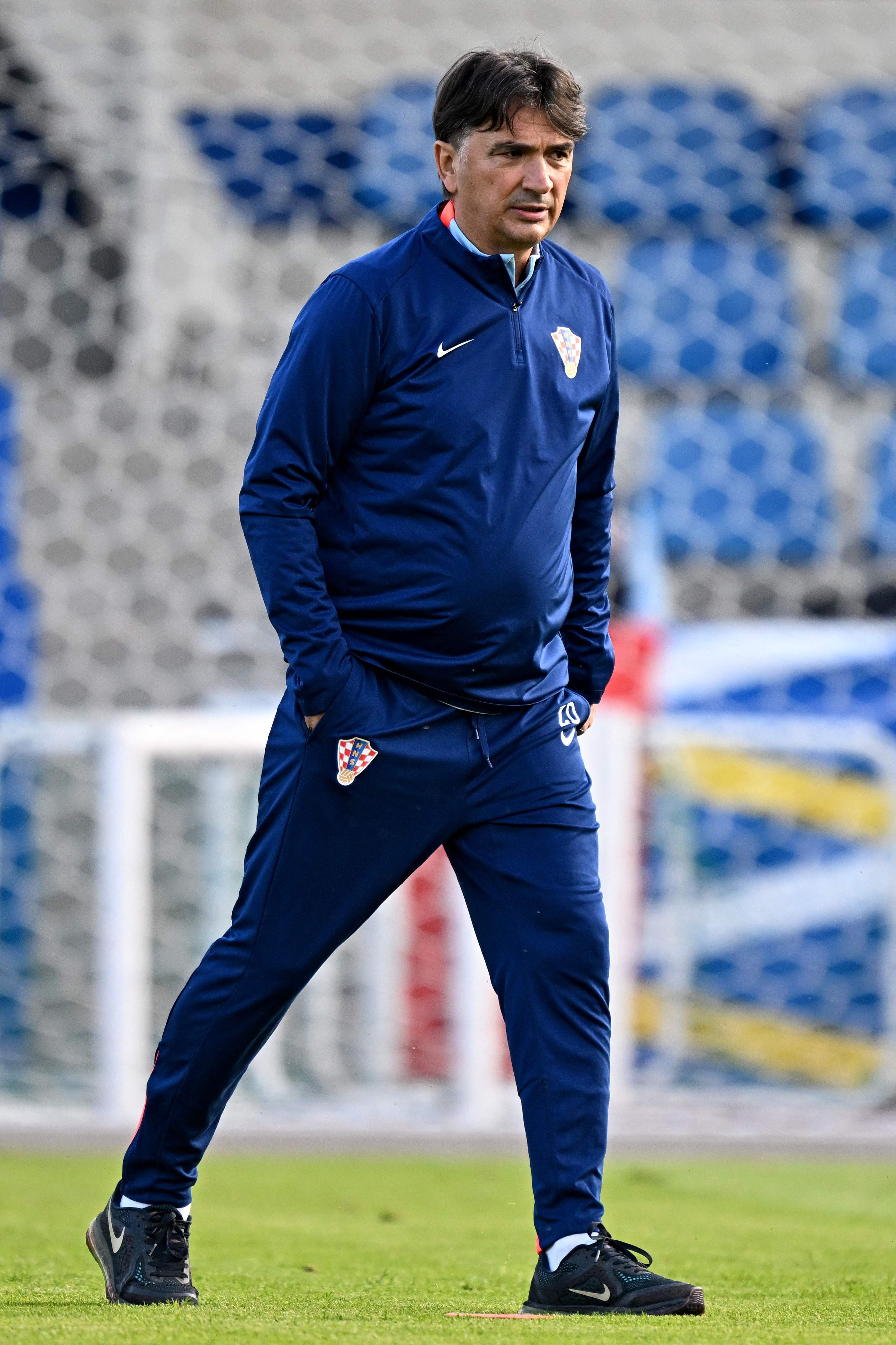 克罗地亚队球迷热情,争当赛场第人的简单介绍 克罗地亚队球迷热情,争当赛场第人的简单介绍