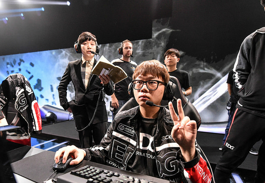 SHR横扫G2，BDD开启传奇时刻全球总决赛3:0（巴黎）