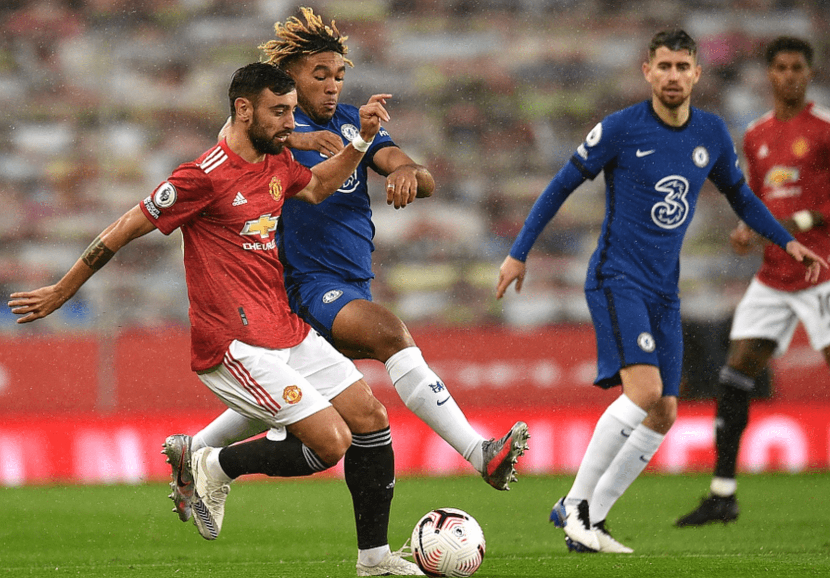 沙尔克04客场逆转，积分榜排名上升