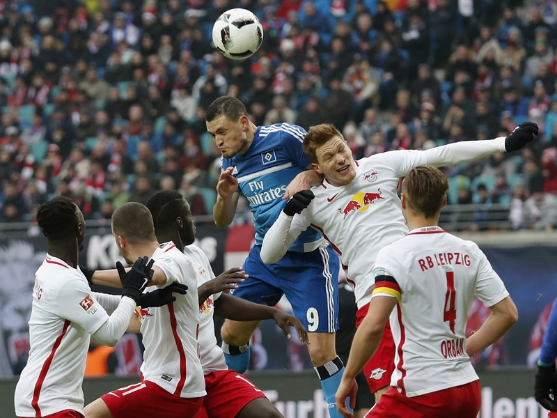 包含雷恩客场击败对手，积分继续上升的词条