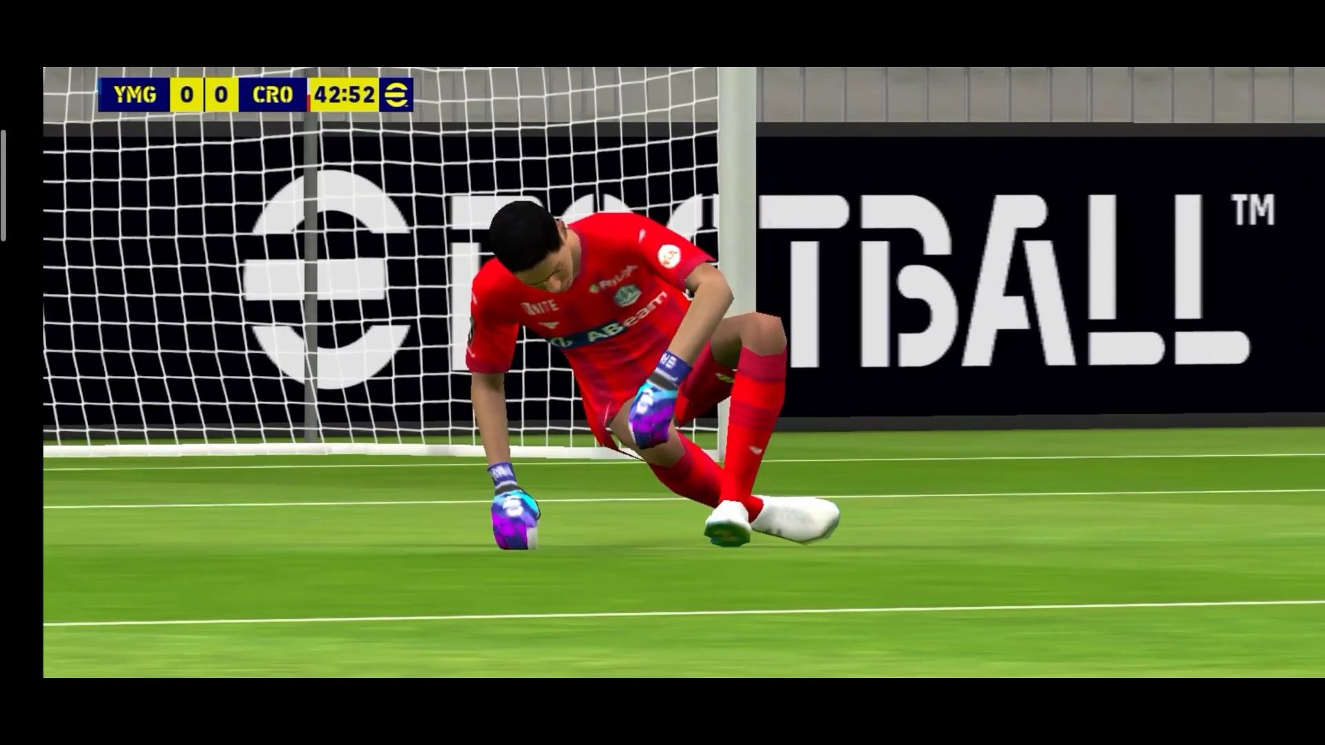 射门如电,场上球员技术精湛赛出火花 射门如电,场上球员技术精湛赛出火花