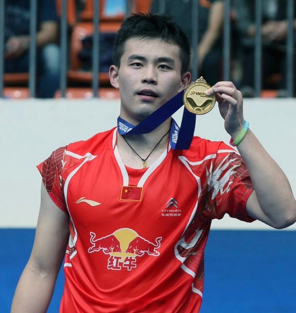 包含羽毛球队主教练发声,誓言带队登顶的词条 包含羽毛球队主教练发声,誓言带队登顶的词条