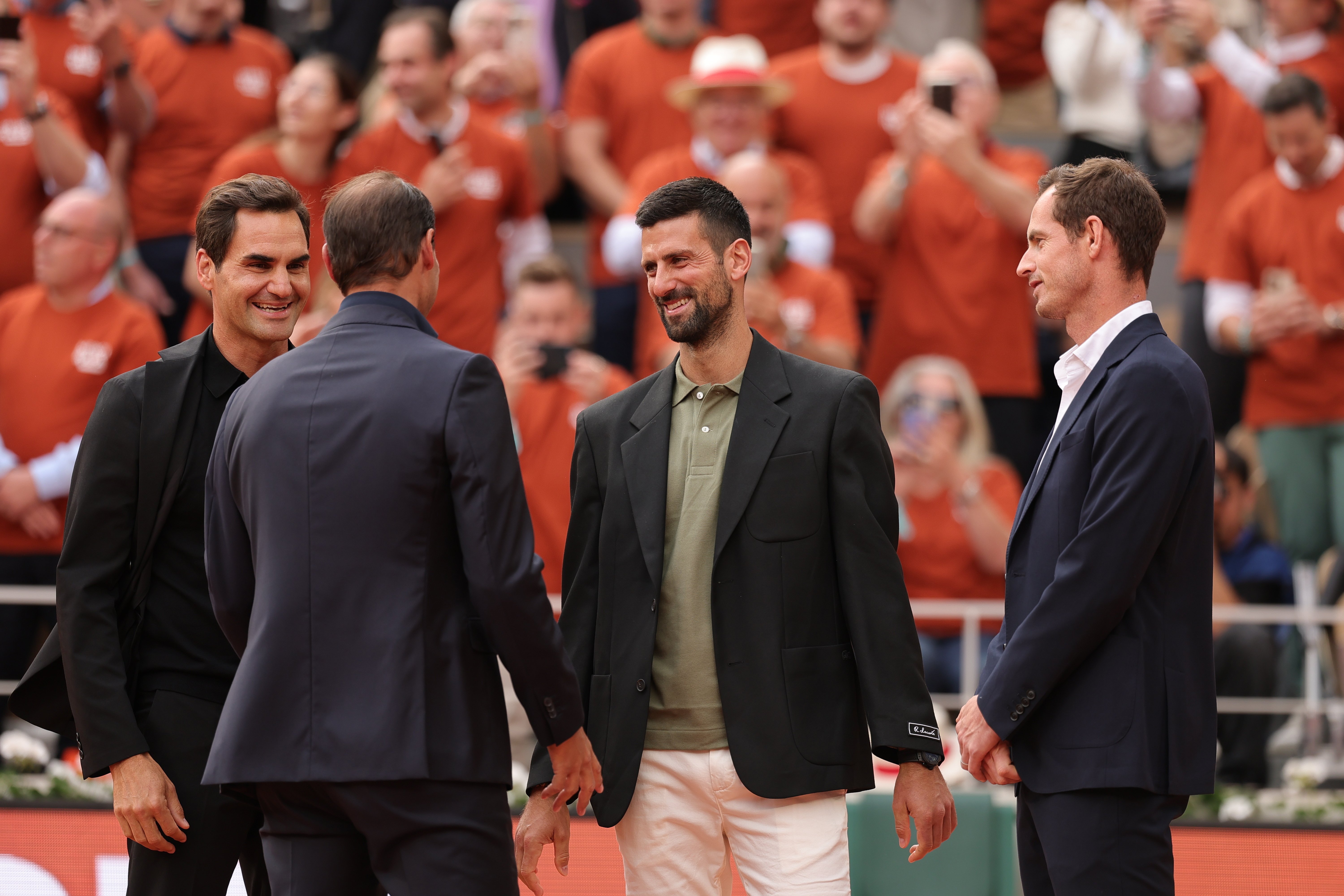 包含温网鏖战法网，纳达尔点燃赛场的词条